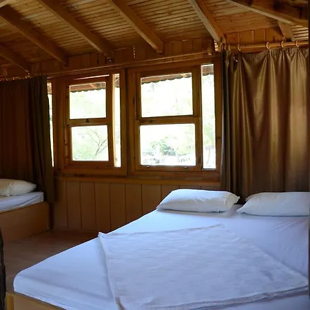 Otel Gorge Club