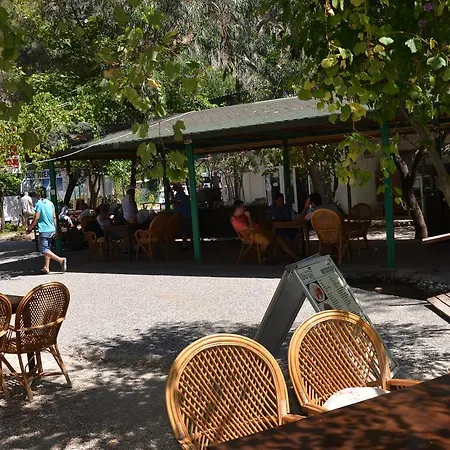 ホテル Gorge Club 4*