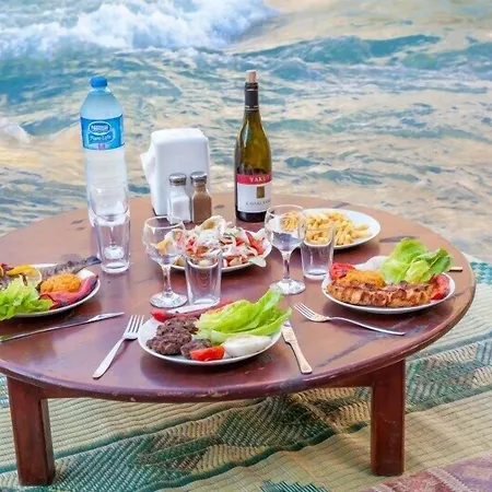 Gorge Club Otel 4*
