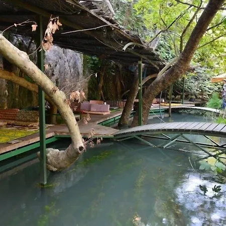 ホテル Gorge Club