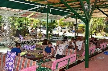 Gorge Club Ξενοδοχείο
