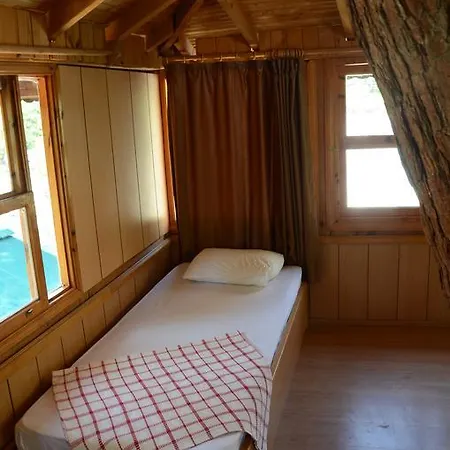 Gorge Club 4*