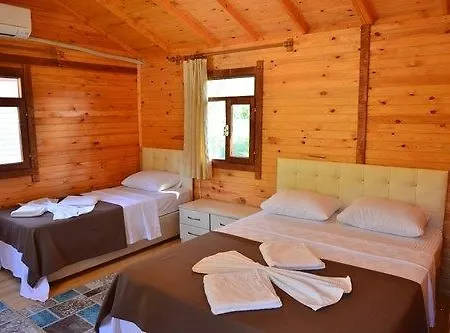 Gorge Club 4*