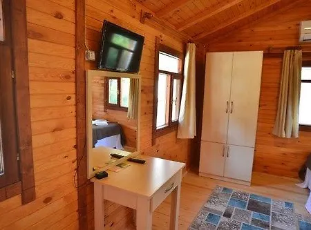 Gorge Club Hotel 4*